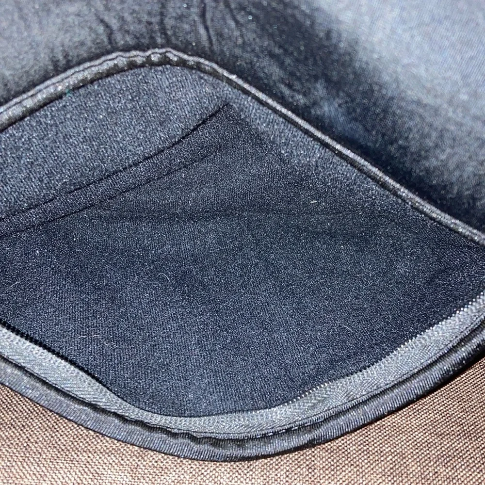 Samsonite 15
